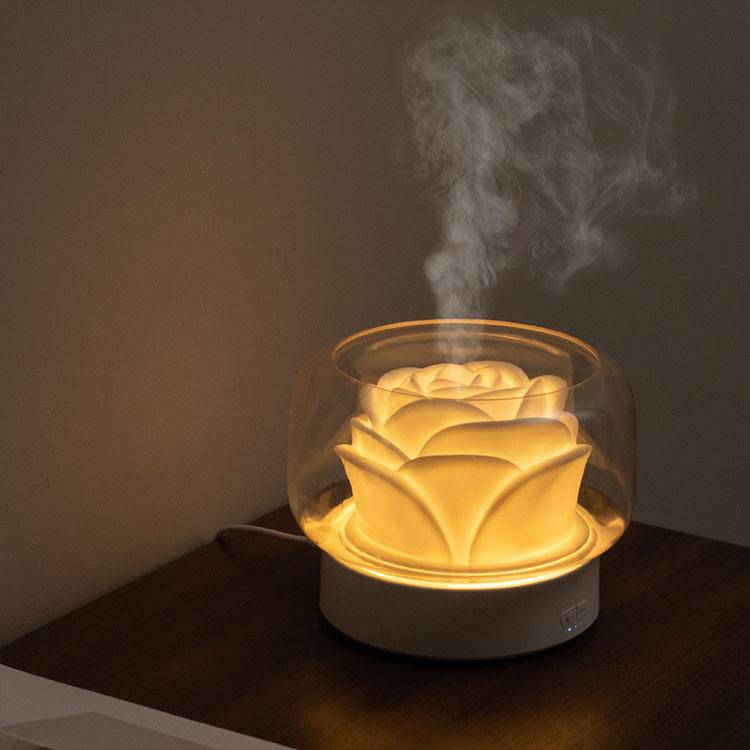 2025 FlameGlow Ultrasonic Aroma Diffuser – Smart USB Humidifier for Home, Hotel & Wellness Spaces